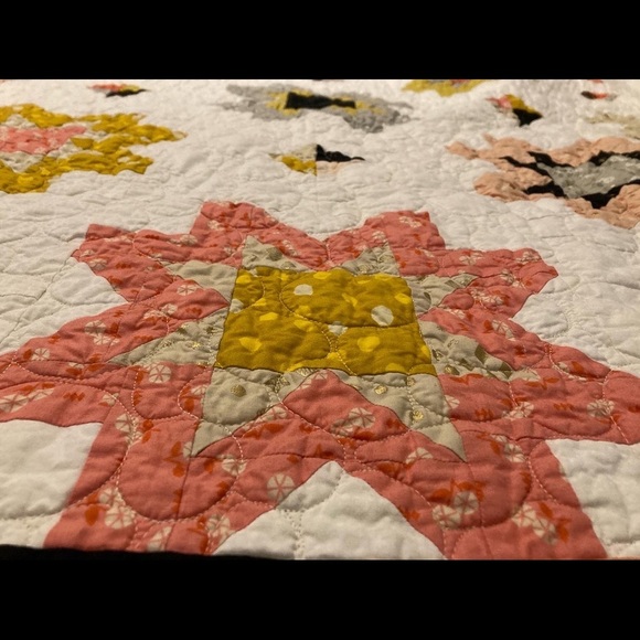 Handmade Star Quilt - Picture 4 of 10